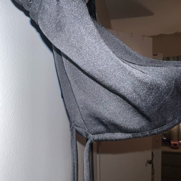 Free people dainty black satin top size XS - Picture 9 of 9